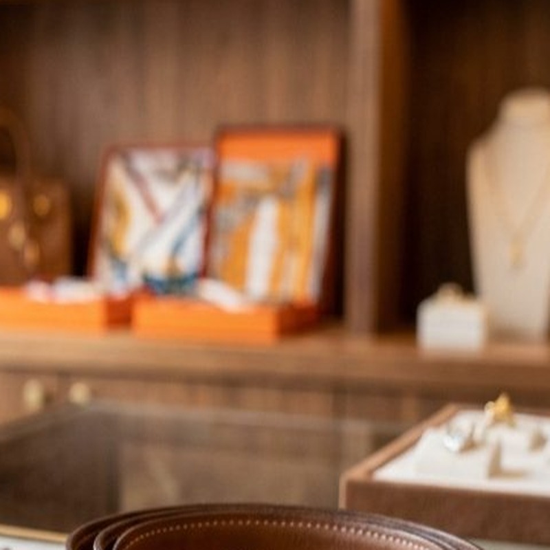 Togo Leather Grain & Stitching